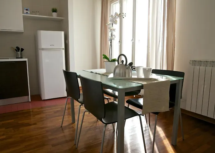 Le Terrazze Aparthotel Terst